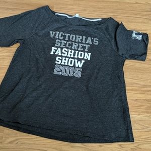 Victoria secret shirt size S